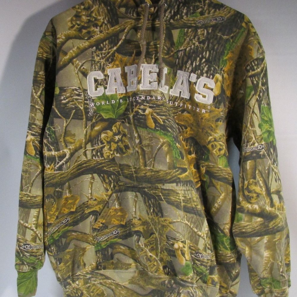 Woman's Cabela's Seclusion 3D Camo Pullover Hoodie Size Regular M